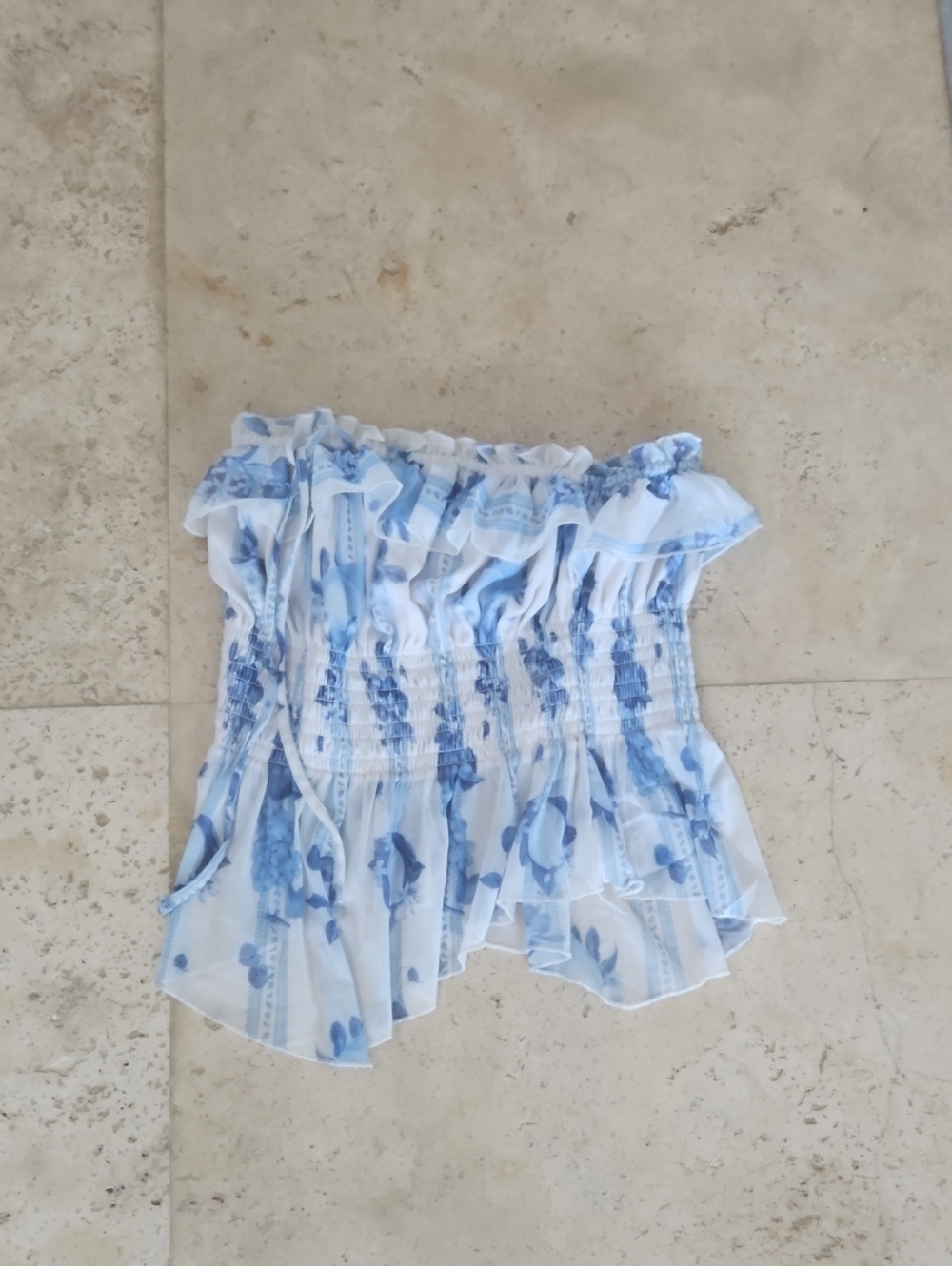 Kimchi Blue Smocked Off-Shoulder Ruffle Crop Top - Light Blue Floral